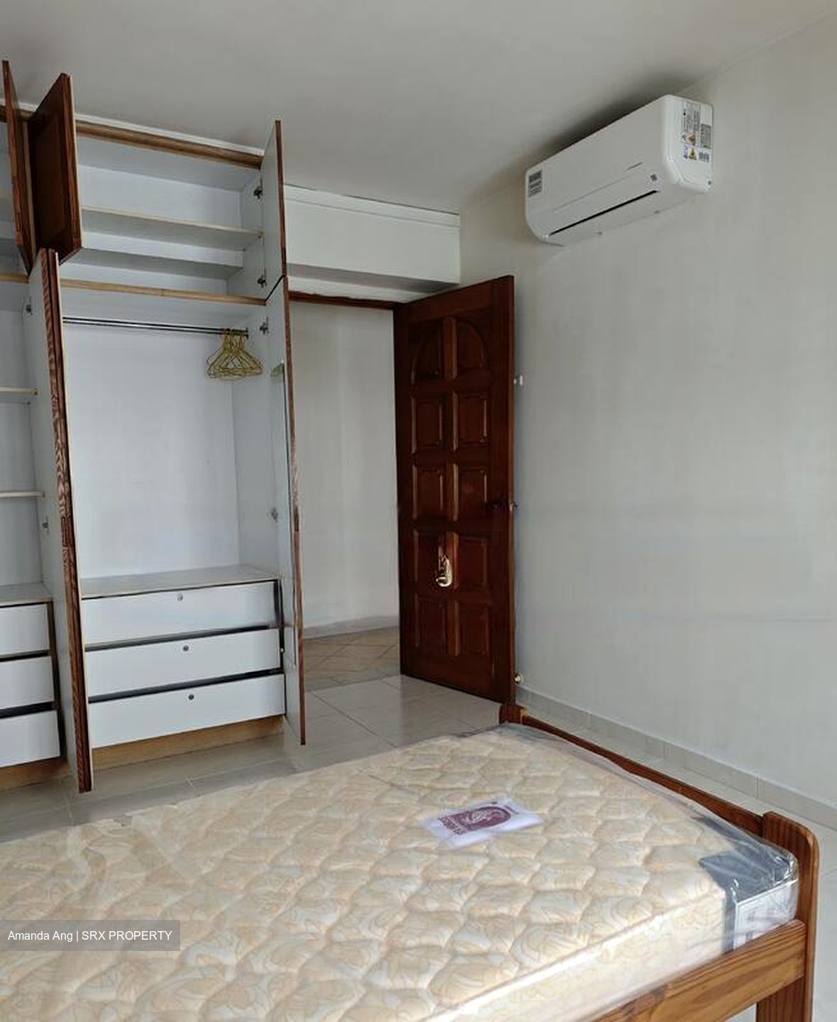 Blk 287A Jurong East Street 21 (Jurong East), HDB Executive #482075701